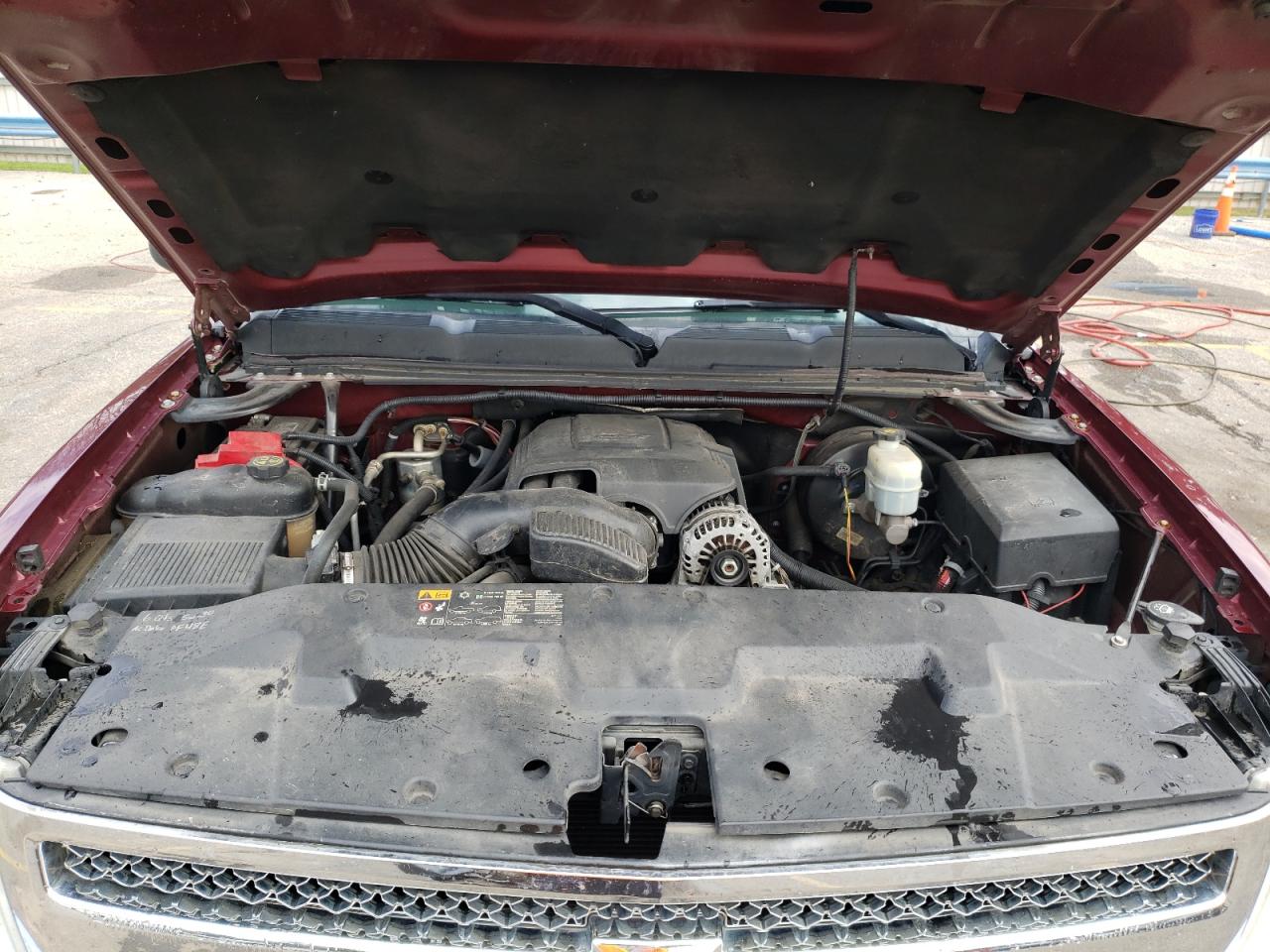 2013 Chevrolet Silverado - Image 11
