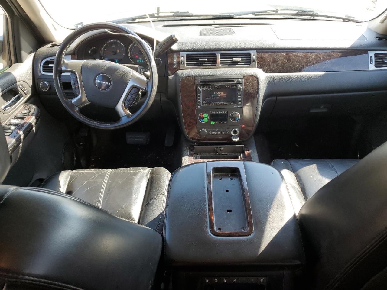 2007 GMC Yukon - Image 8