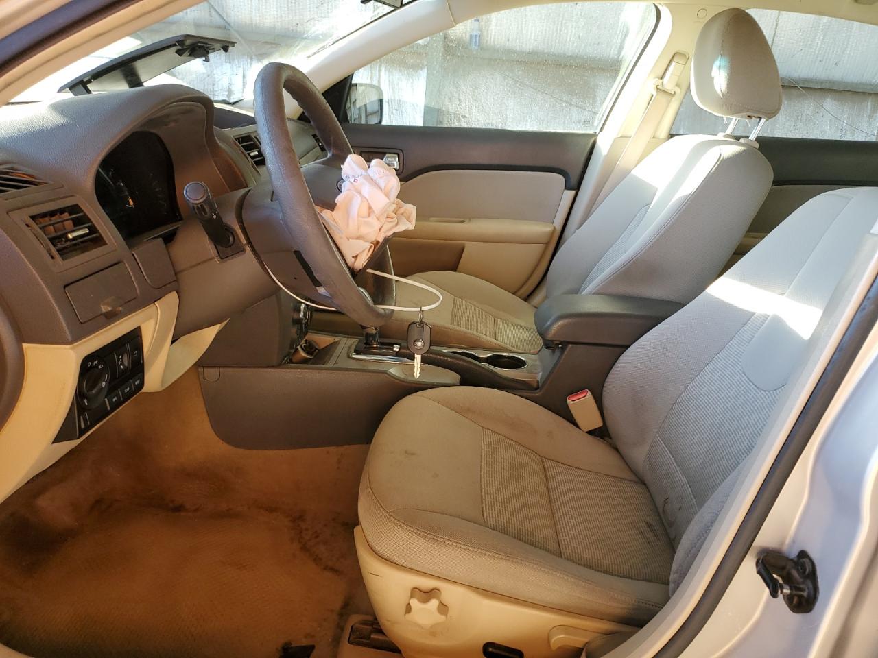 2010 Ford Fusion - Image 7
