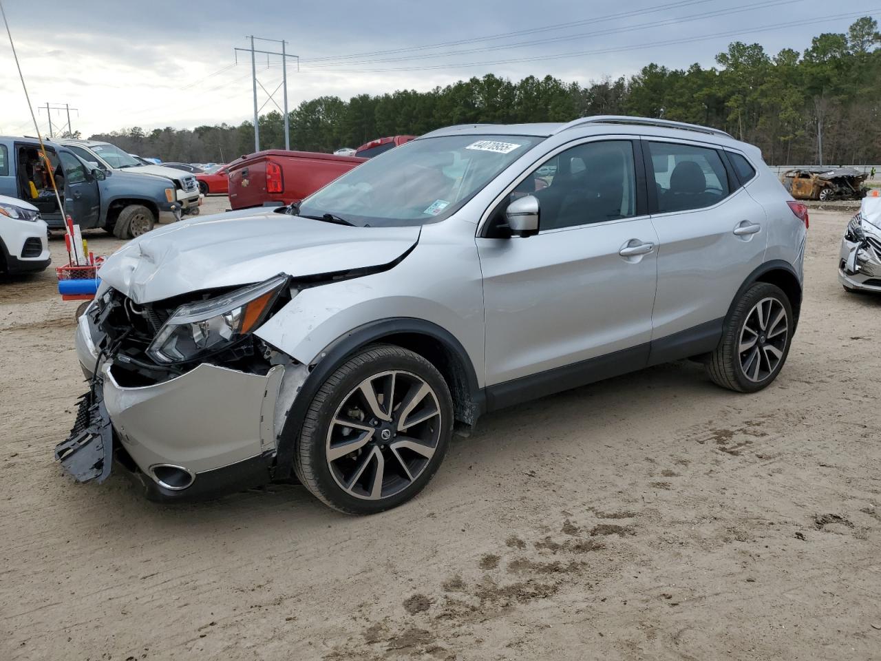 2017 Nissan Rogue - Image 1
