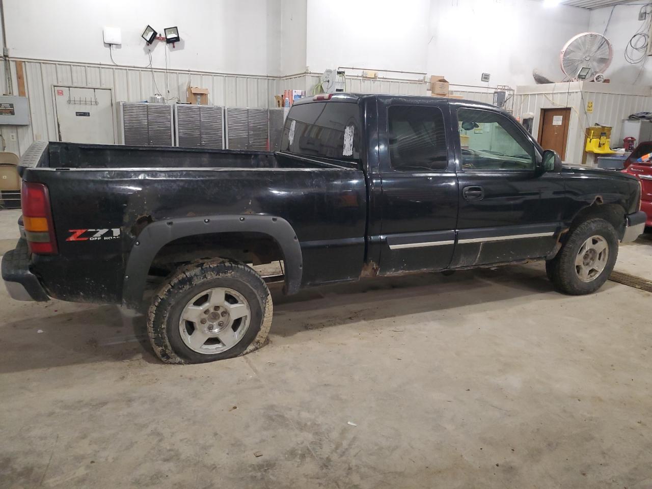 2003 Chevrolet Silverado - Image 3