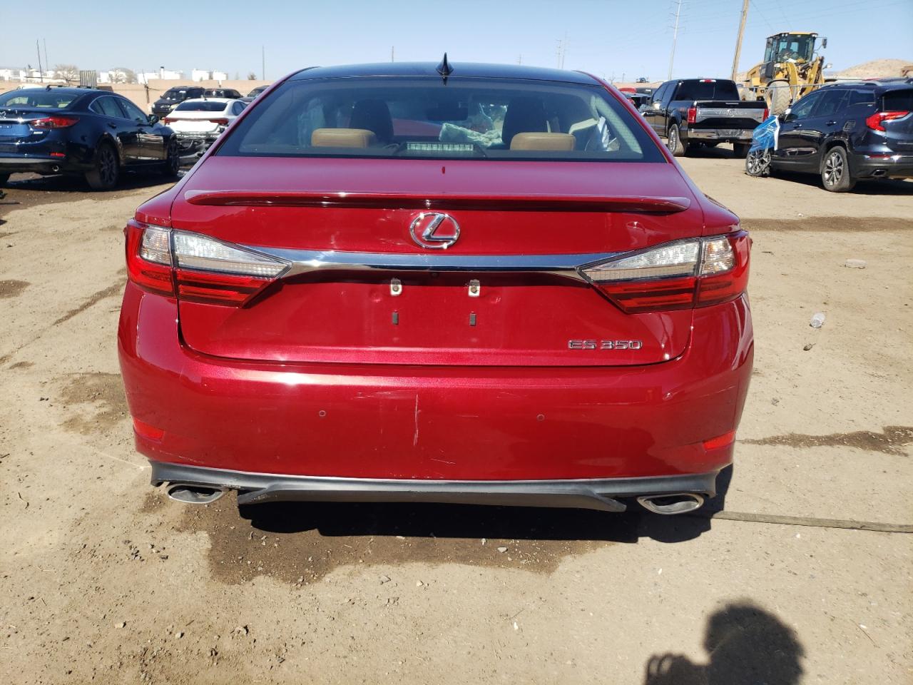 2016 Lexus ES - Image 6