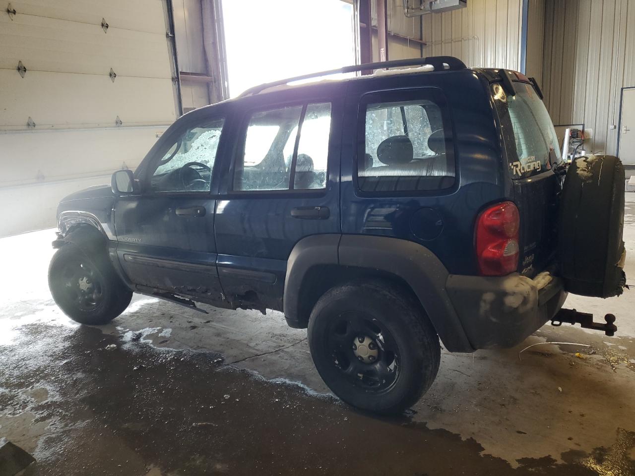 2004 Jeep Liberty (North America) - Image 2