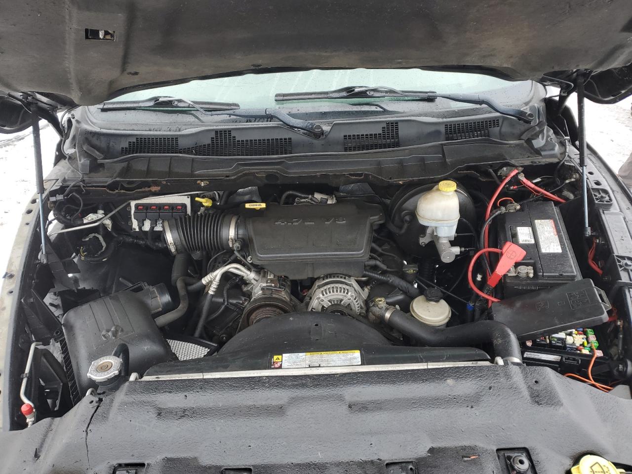 2010 Dodge RAM - Image 11