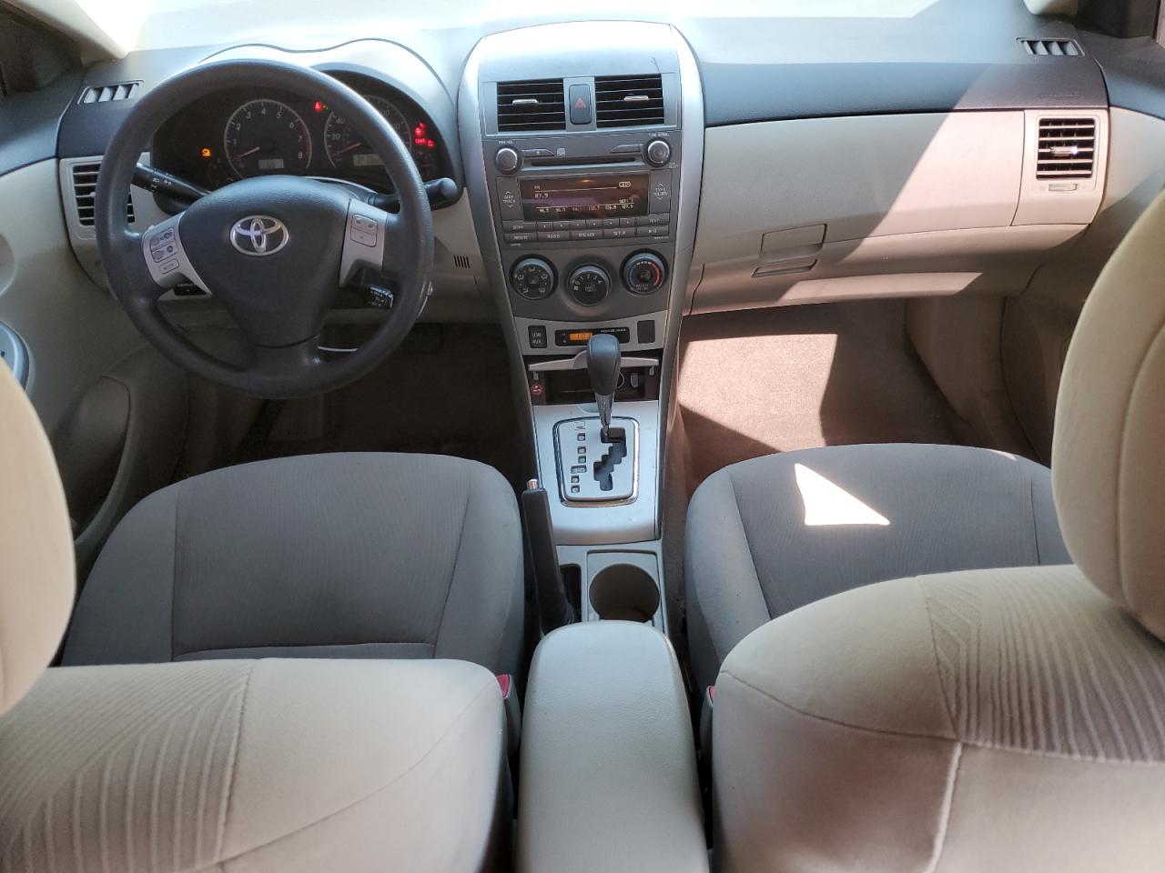 2011 Toyota Corolla - Image 8