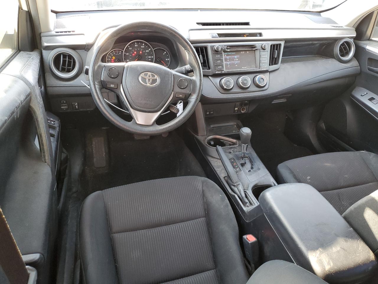 2016 Toyota RAV 4 - Image 8