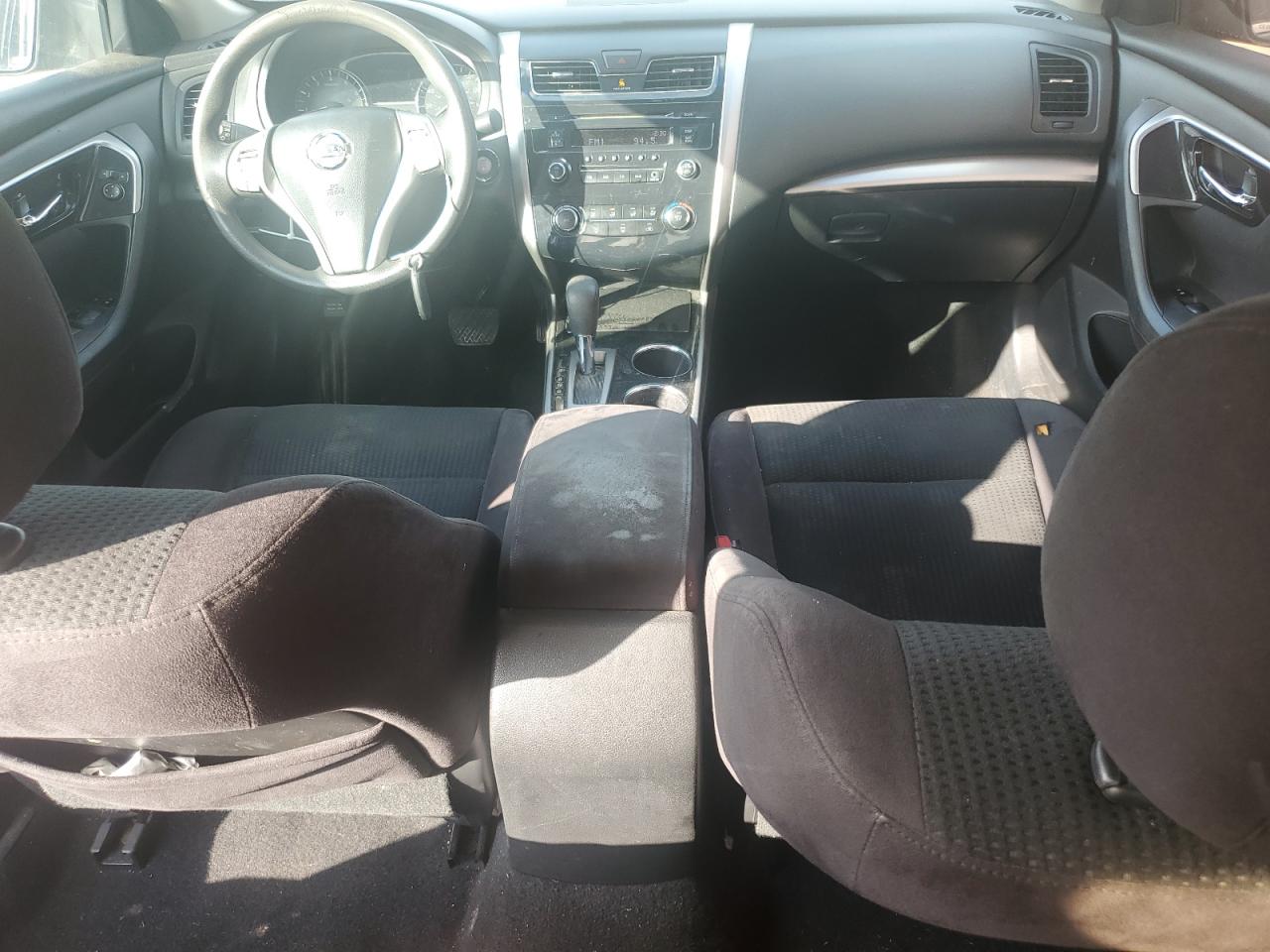 2014 Nissan Altima - Image 8