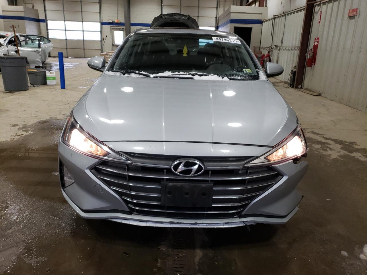 2020 Hyundai Elantra - Image 5