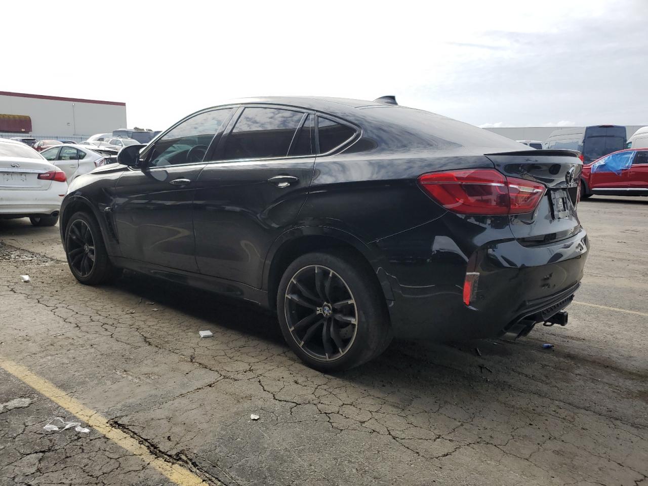 2015 BMW X6 - Image 2