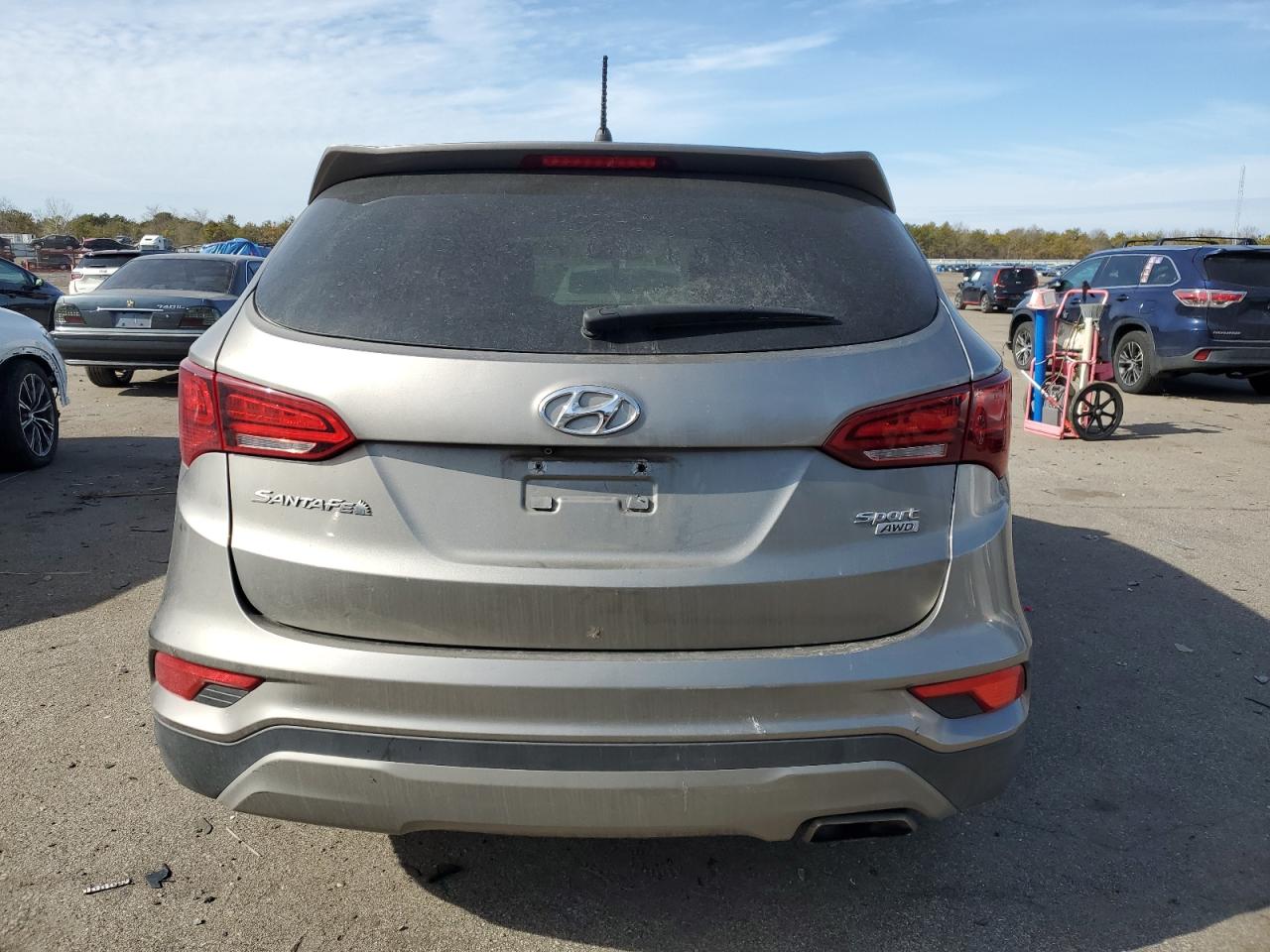 2018 Hyundai Santa Fe - Image 6