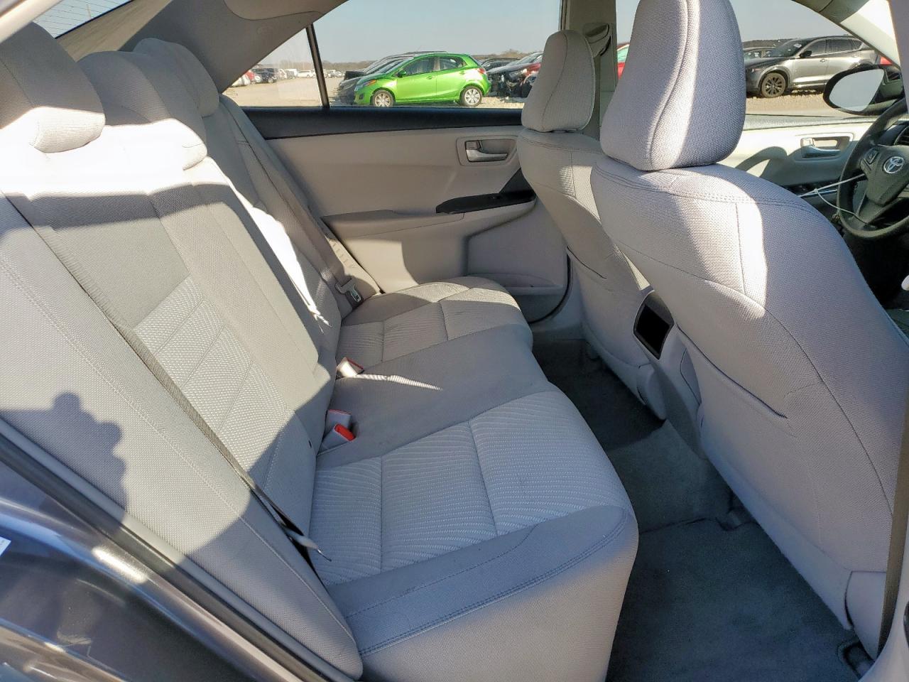 2016 Toyota Camry - Image 10