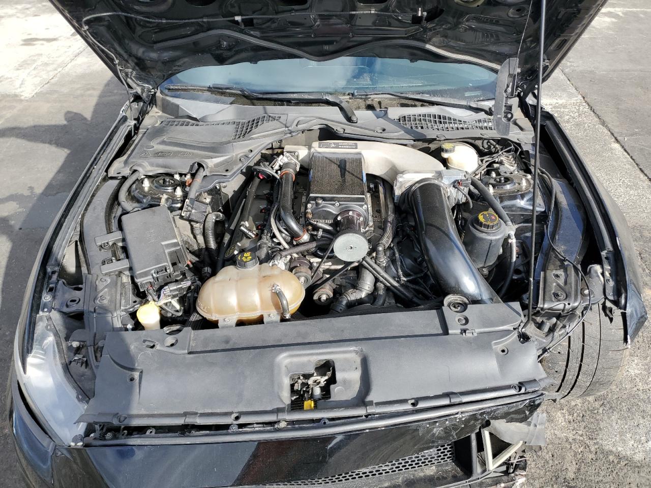 2015 Ford Mustang - Image 13