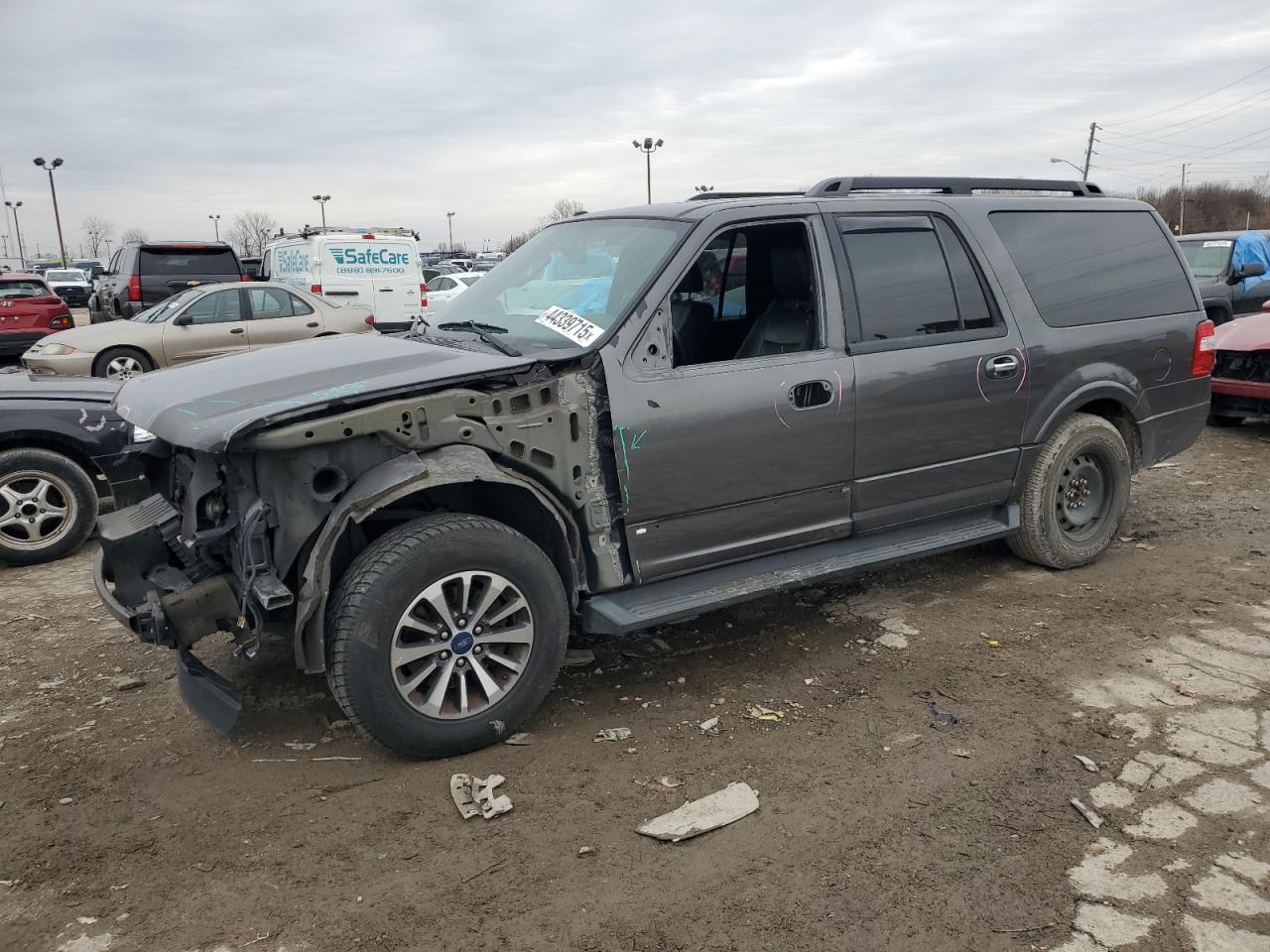 2015 Ford Expedition - Image 1