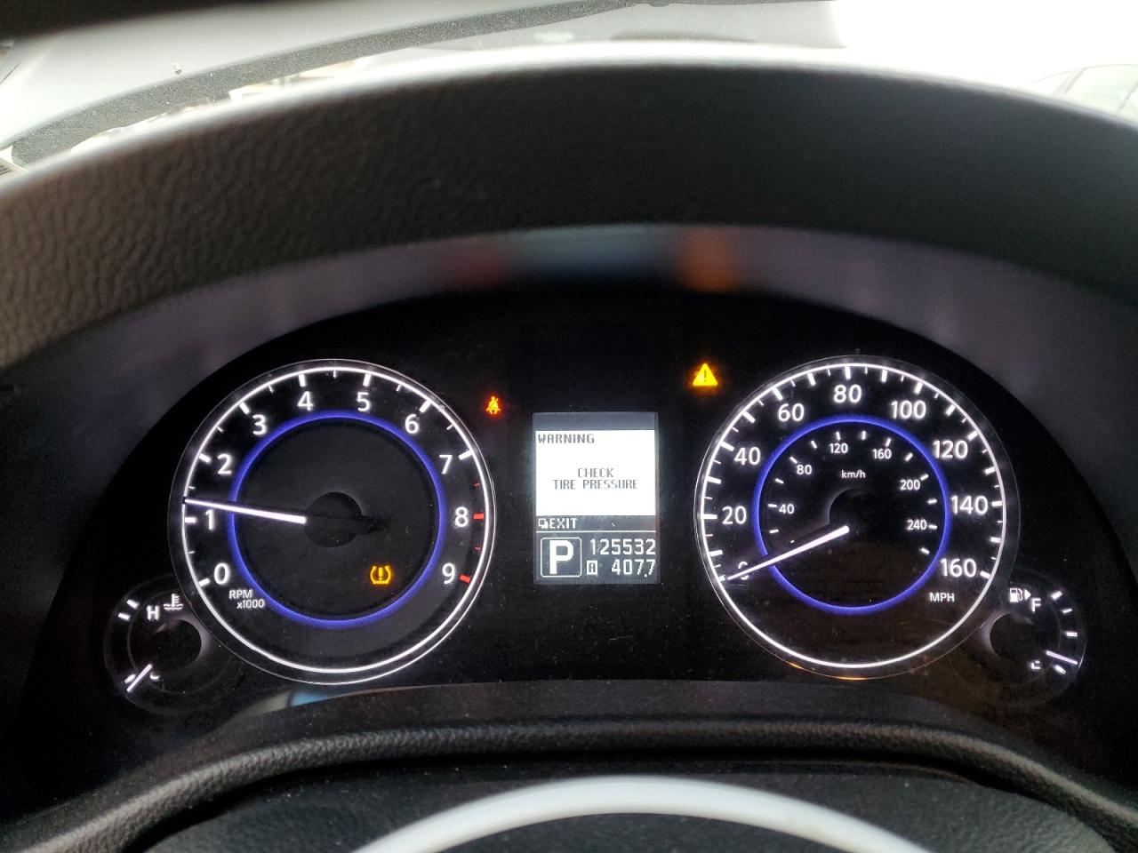 2012 Infiniti G - Image 9