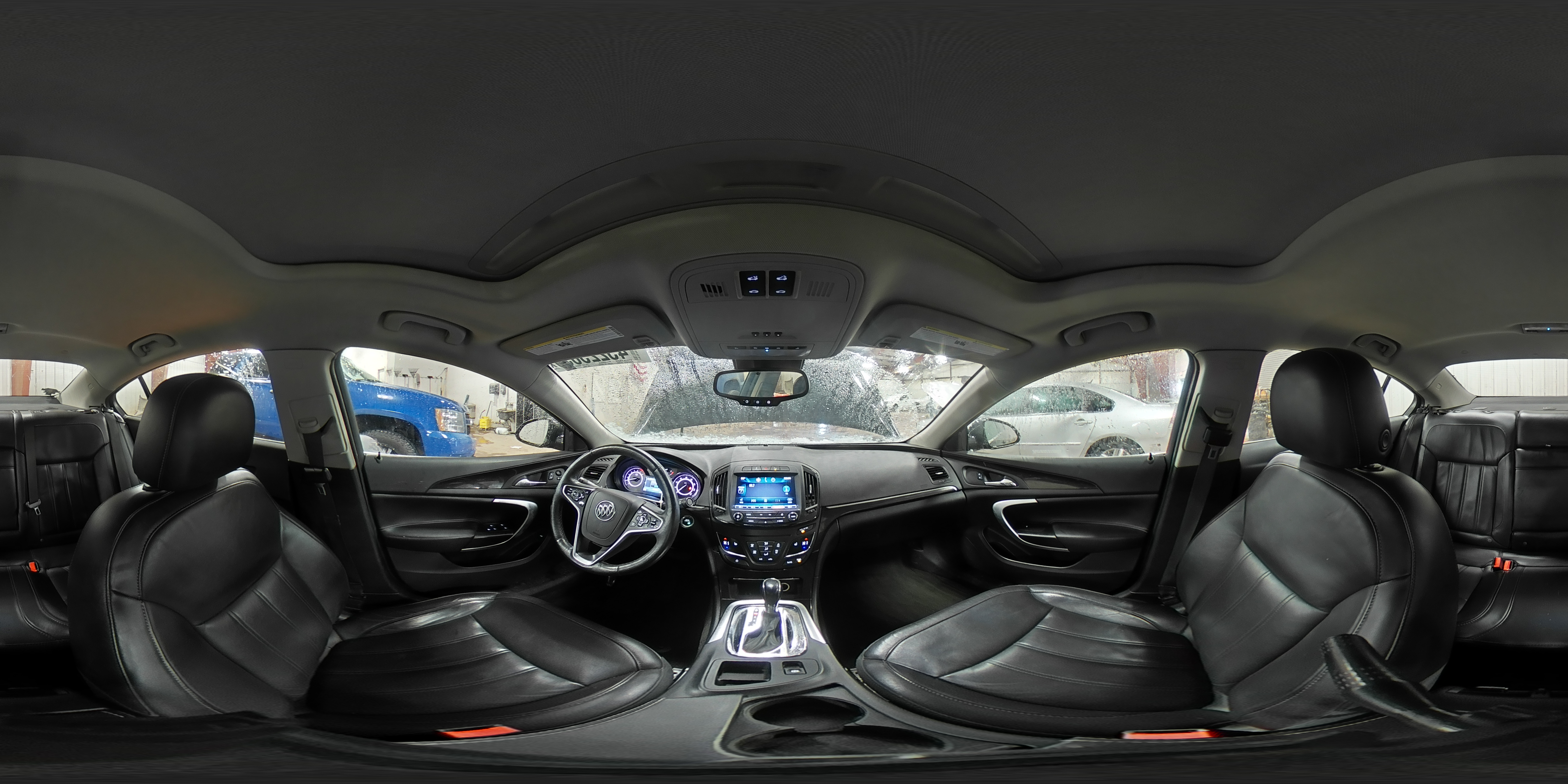 2014 Buick Regal - Image 14