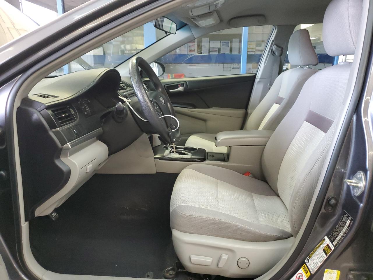 2014 Toyota Camry - Image 7