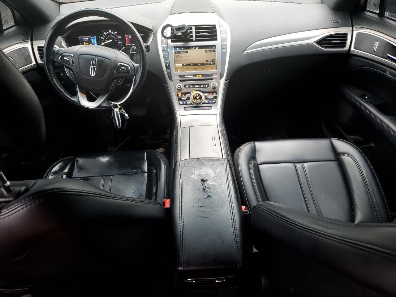 2017 Lincoln MKZ - Image 8