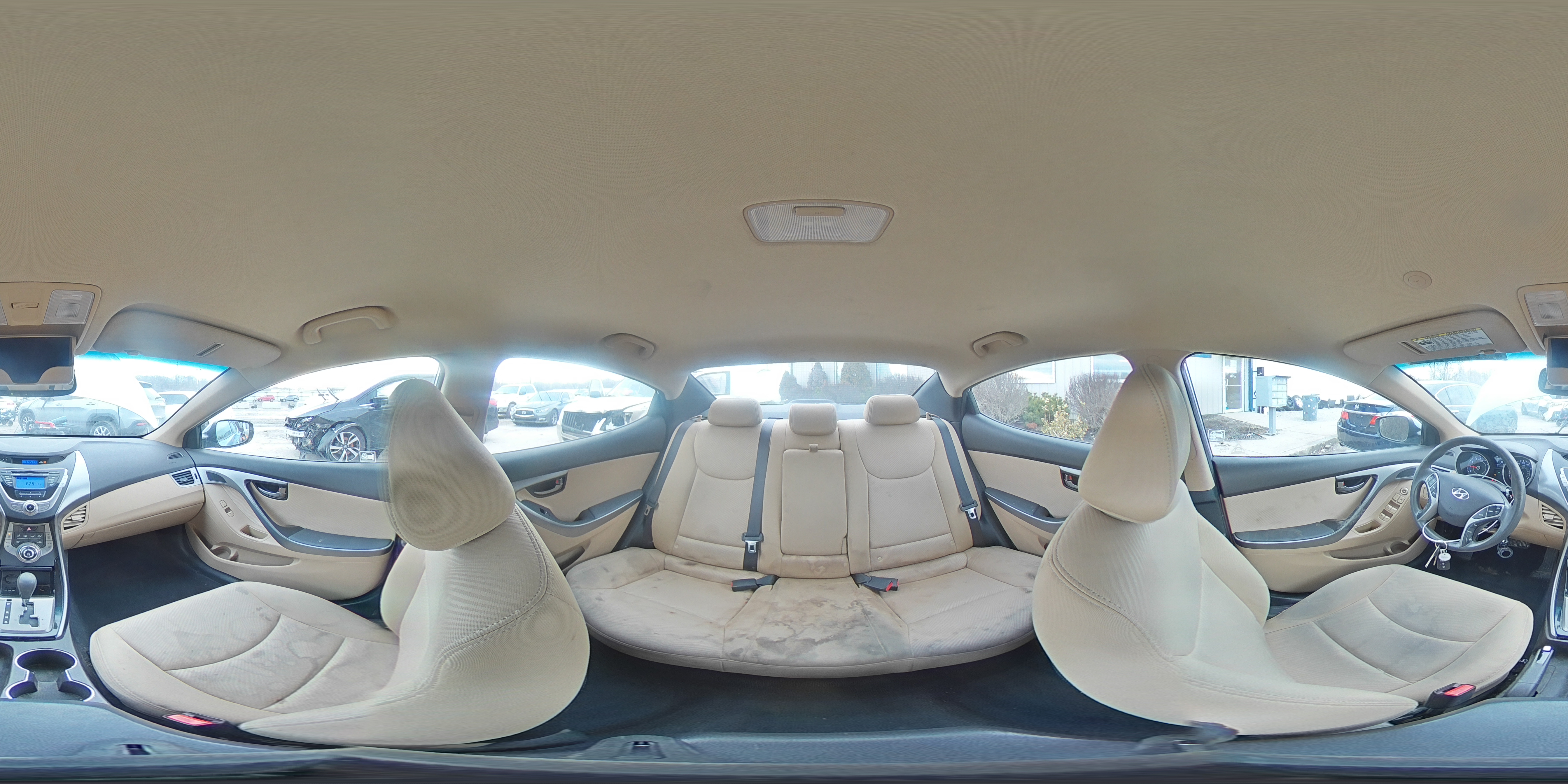 2013 Hyundai Elantra - Image 14