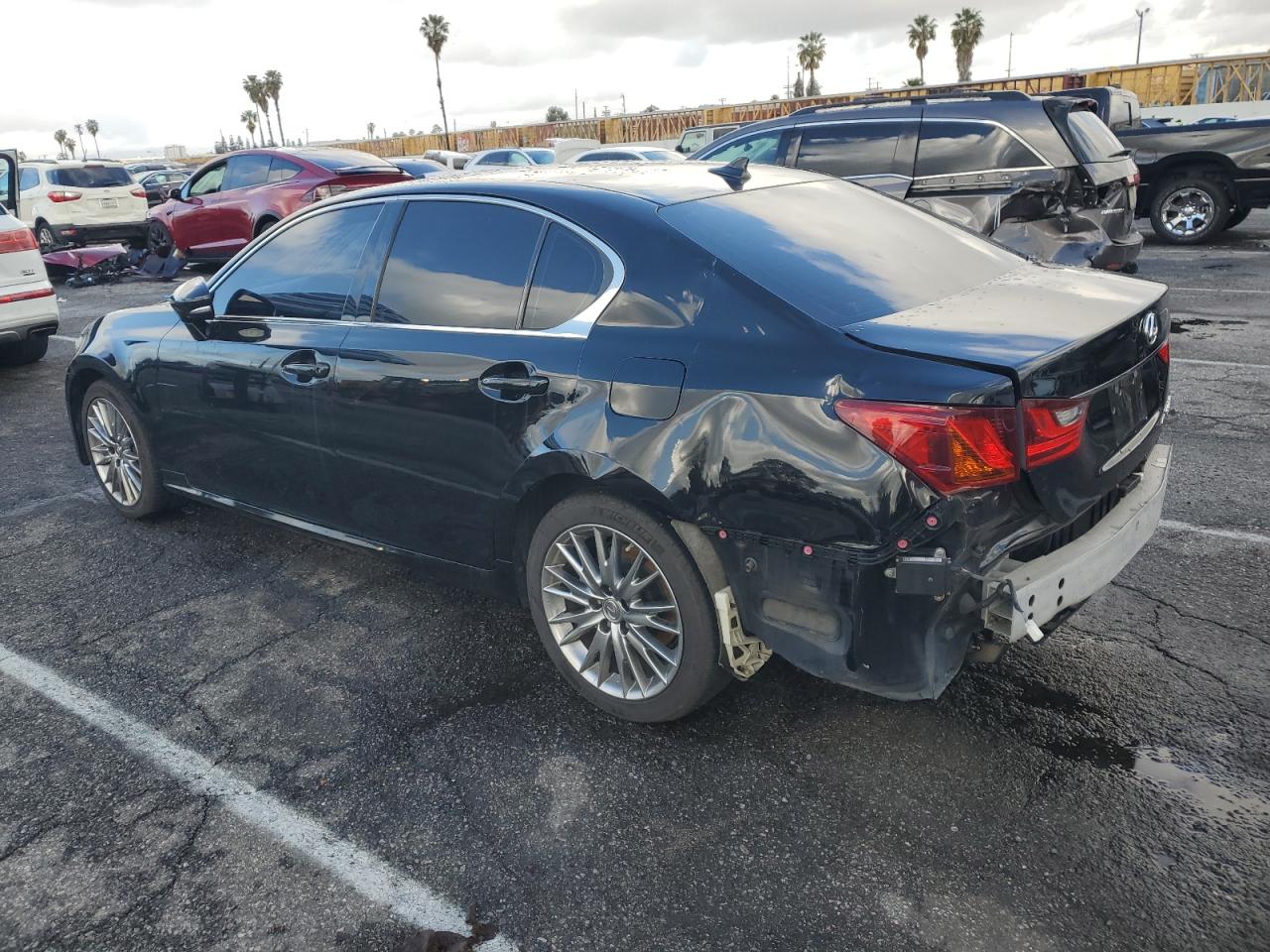 2014 Lexus GS - Image 2