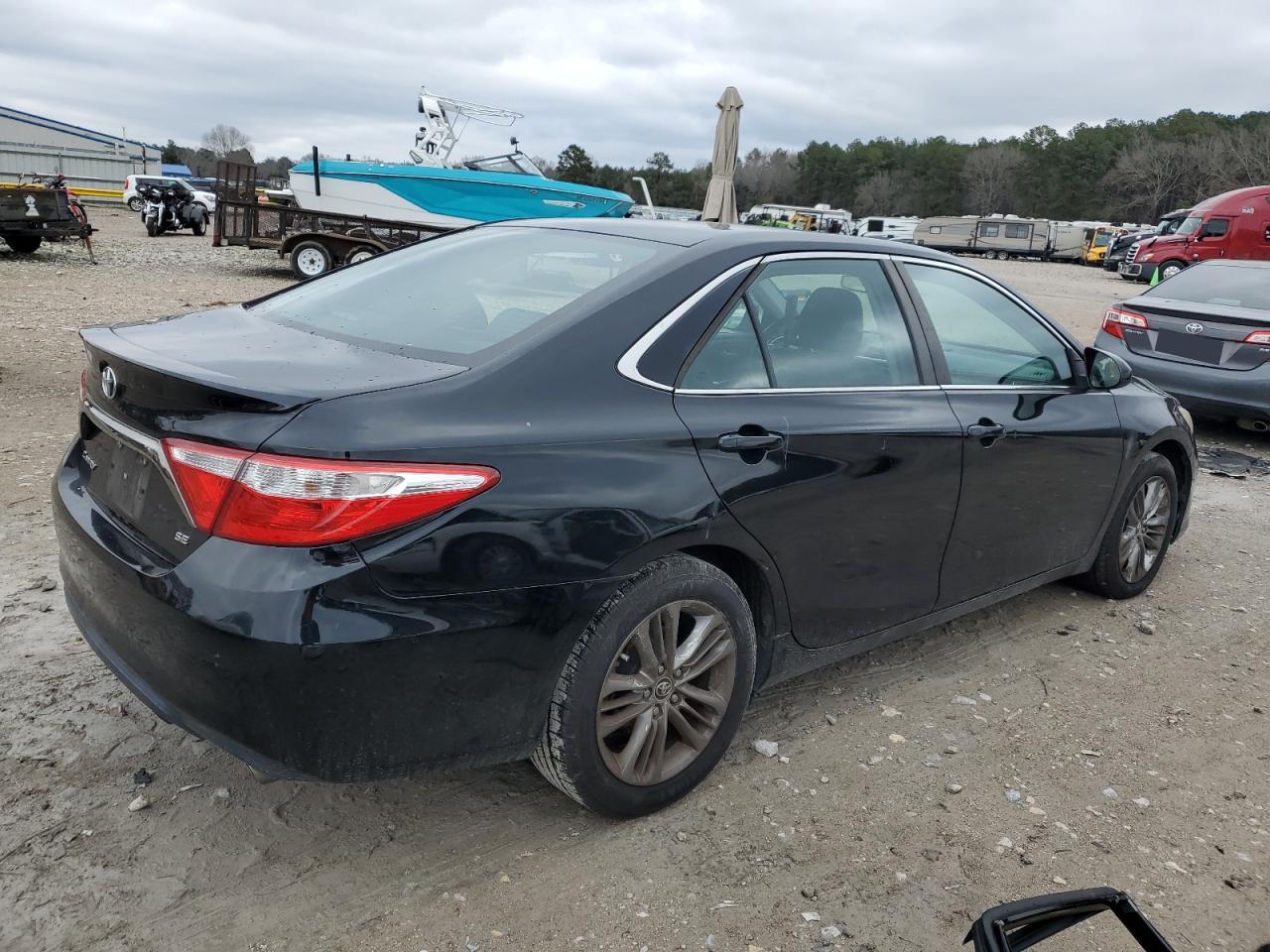 2016 Toyota Camry - Image 3