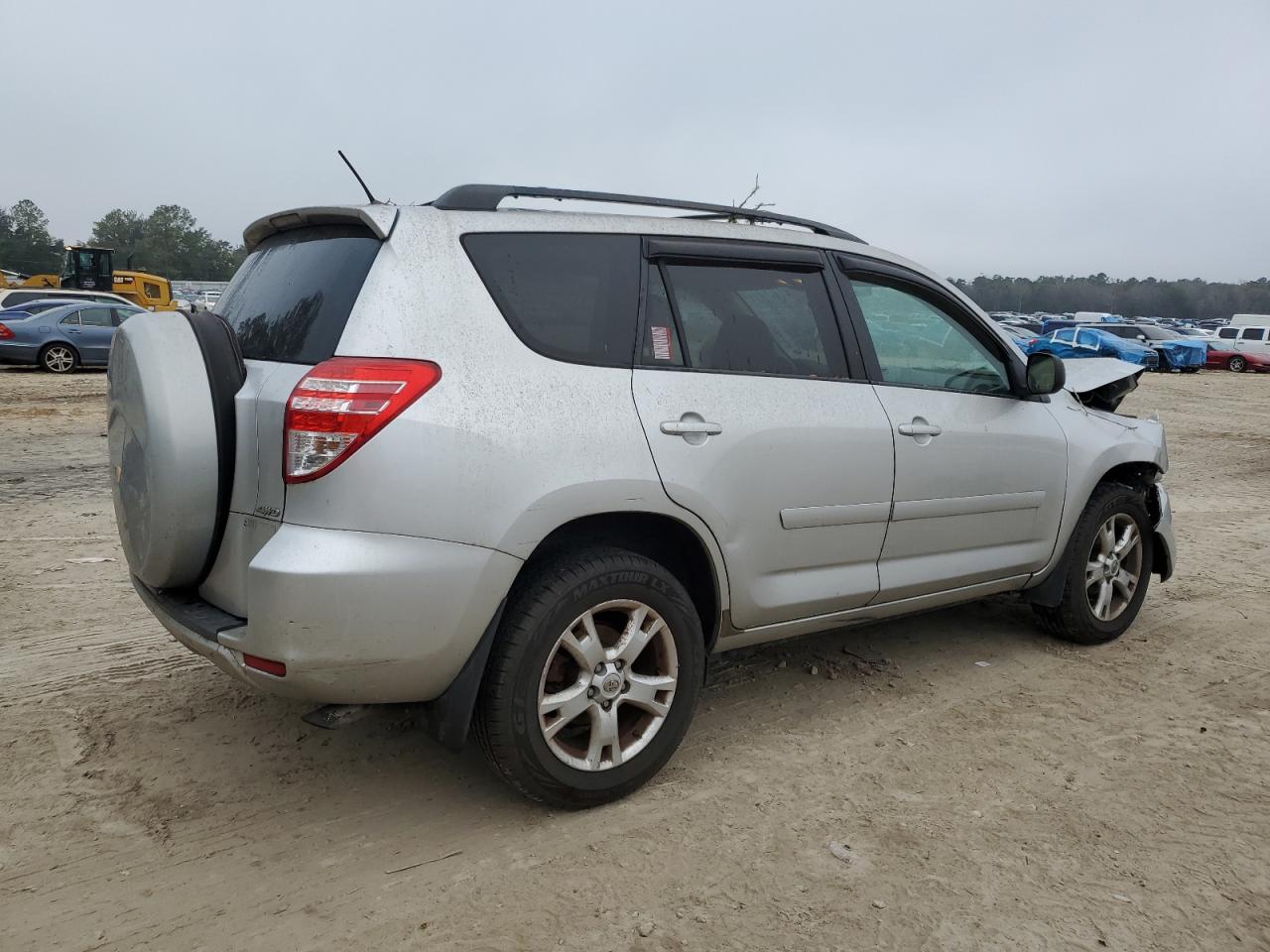 2011 Toyota RAV 4 - Image 3