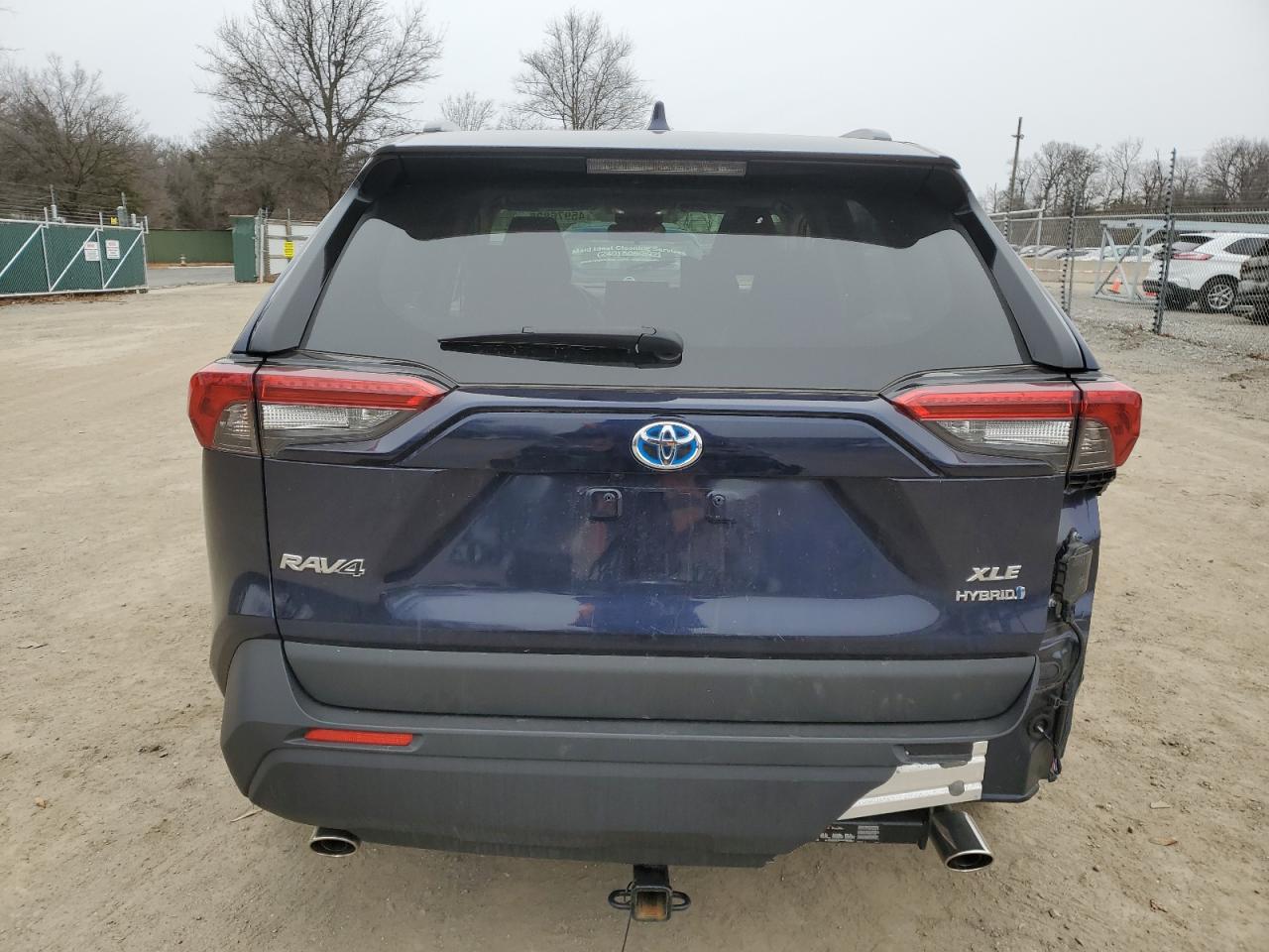 2022 Toyota RAV 4 - Image 6