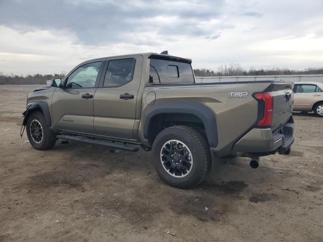 TOYOTA TACOMA 2024 Зеленый