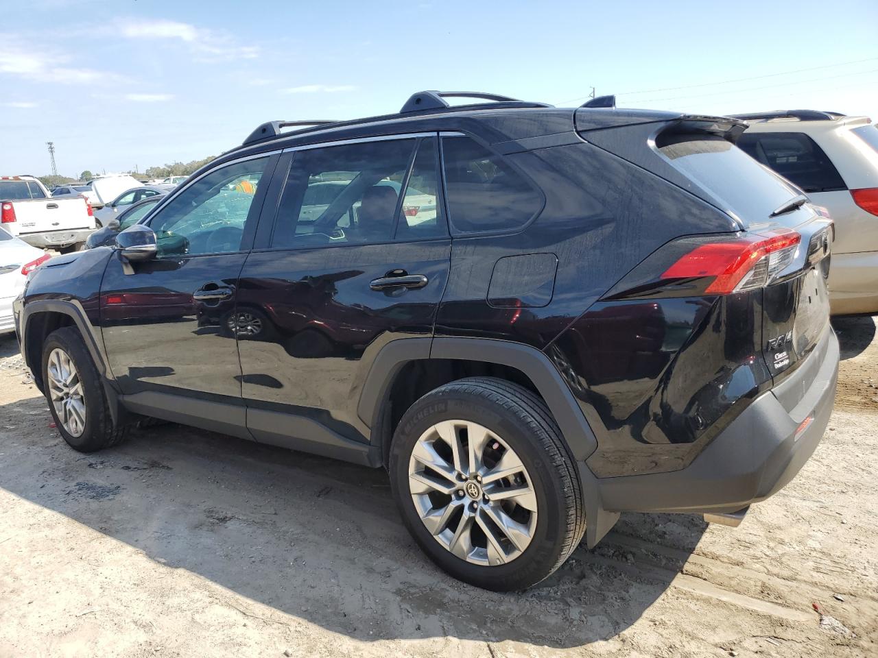 2023 Toyota RAV 4 - Image 2