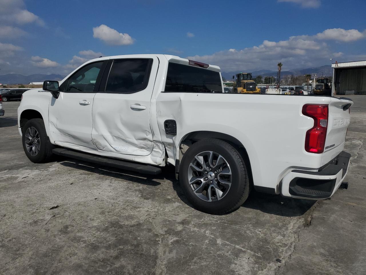 2022 Chevrolet Silverado - Image 2
