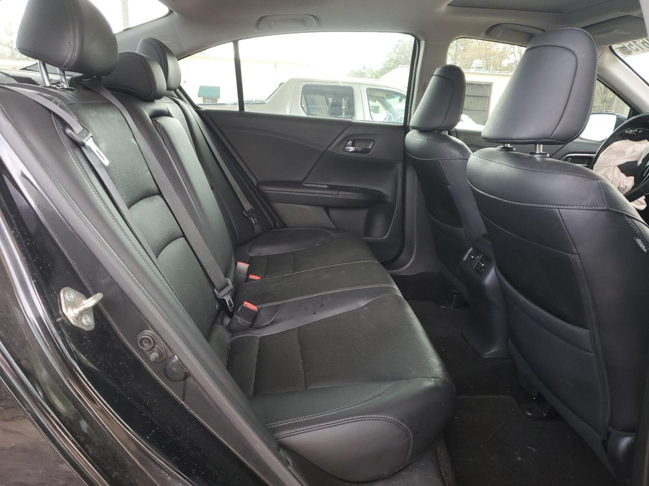 2017 Honda Accord - Image 10