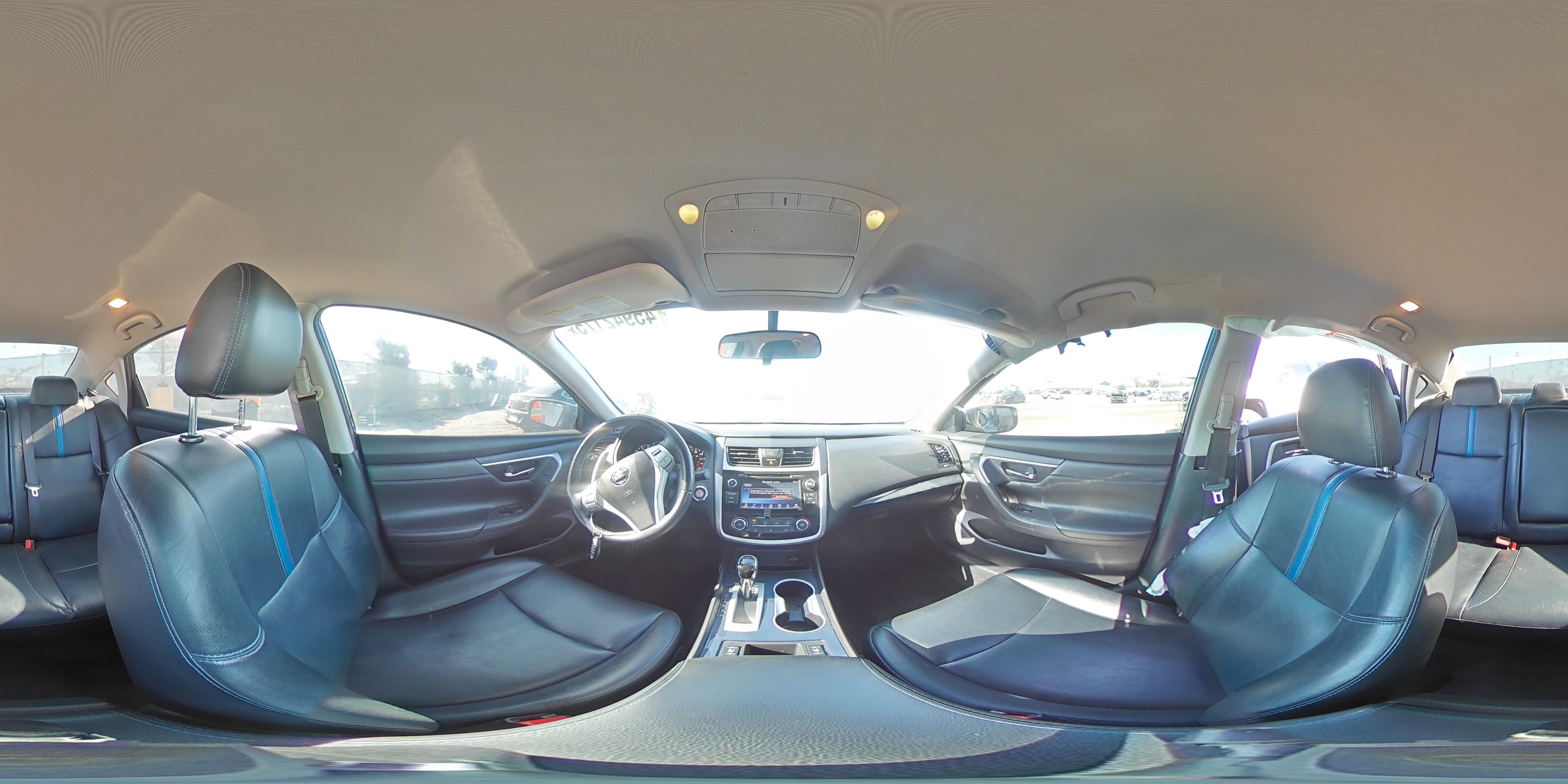 2018 Nissan Altima - Image 13
