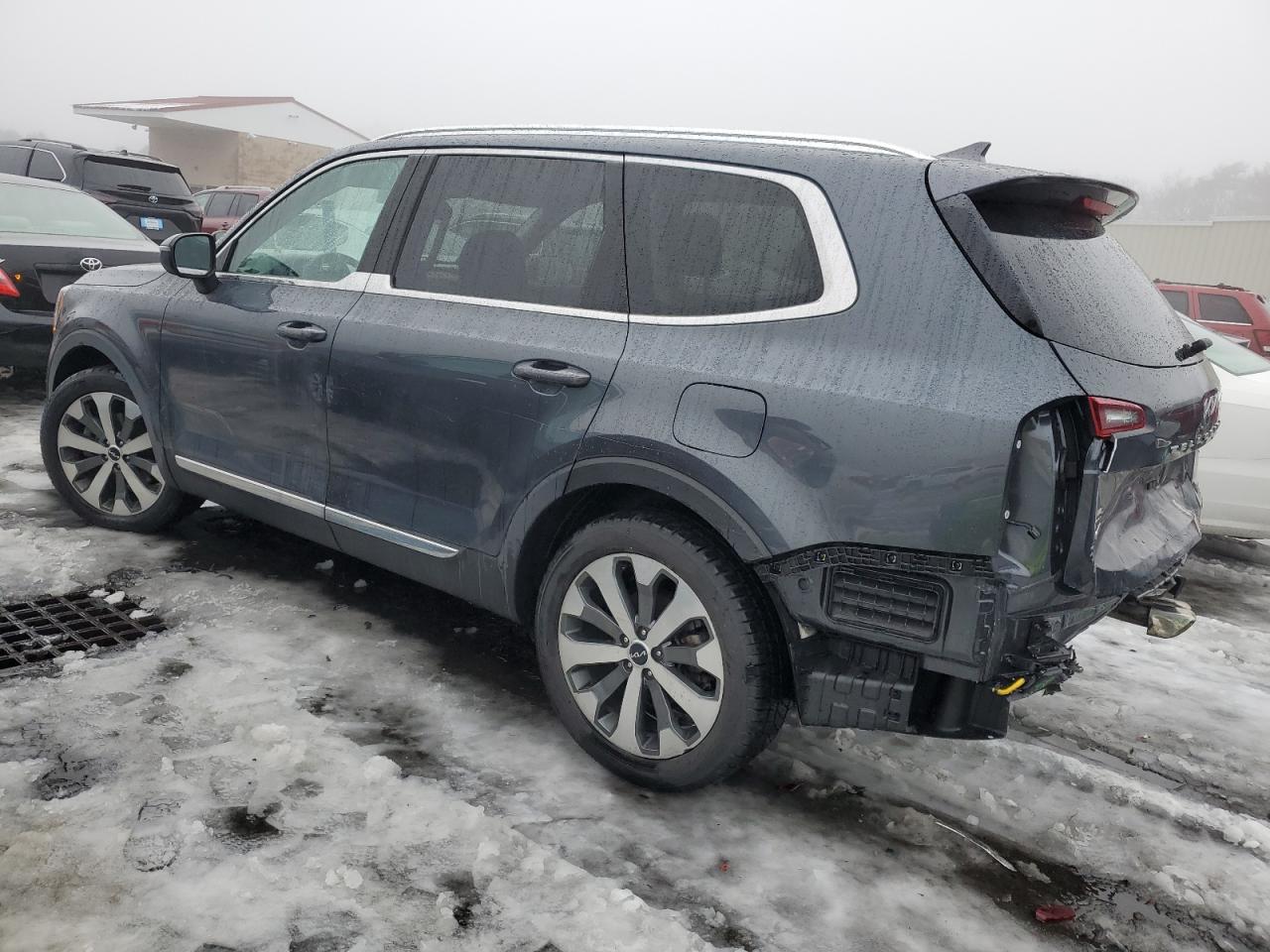 2022 Kia Telluride - Image 2