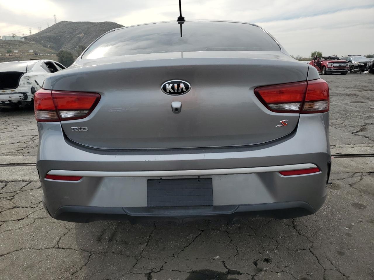 2021 Kia Rio - Image 6
