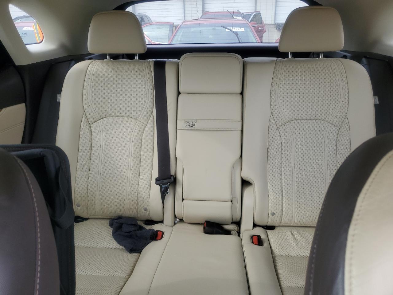 2019 Lexus RX - Image 10