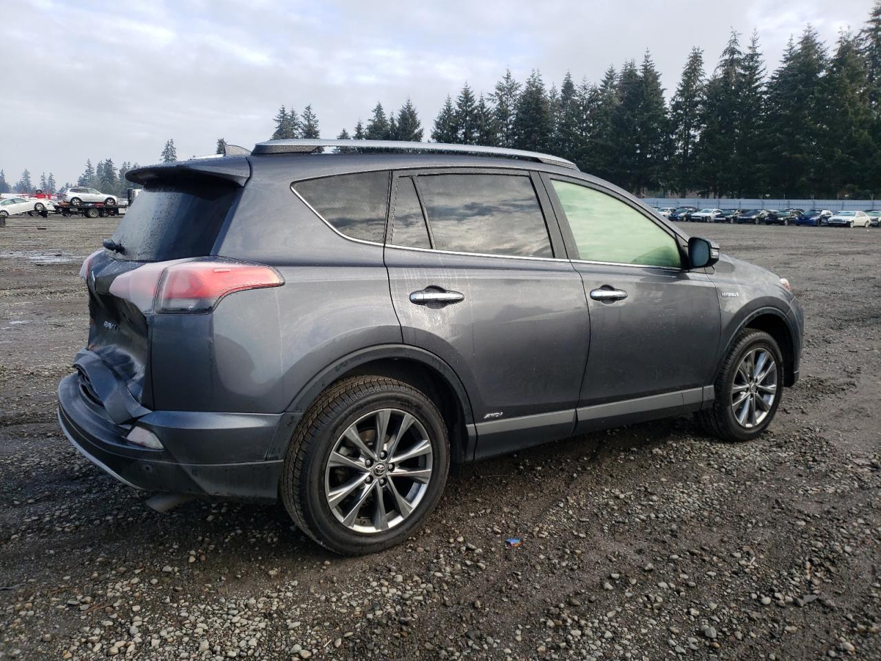 2018 Toyota RAV 4 - Image 3