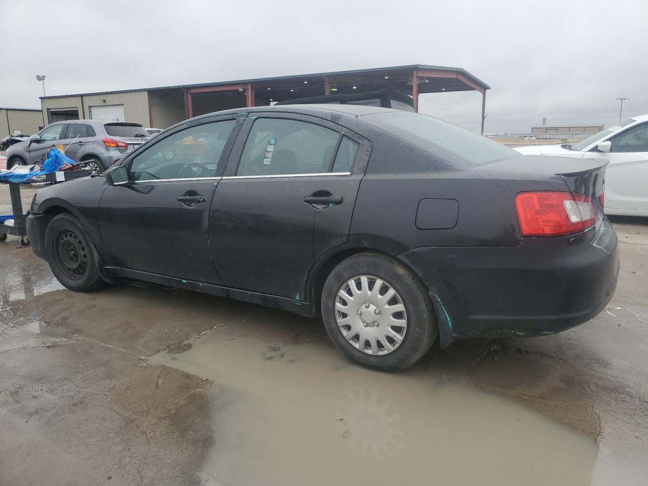 2012 Mitsubishi Galant - Image 2