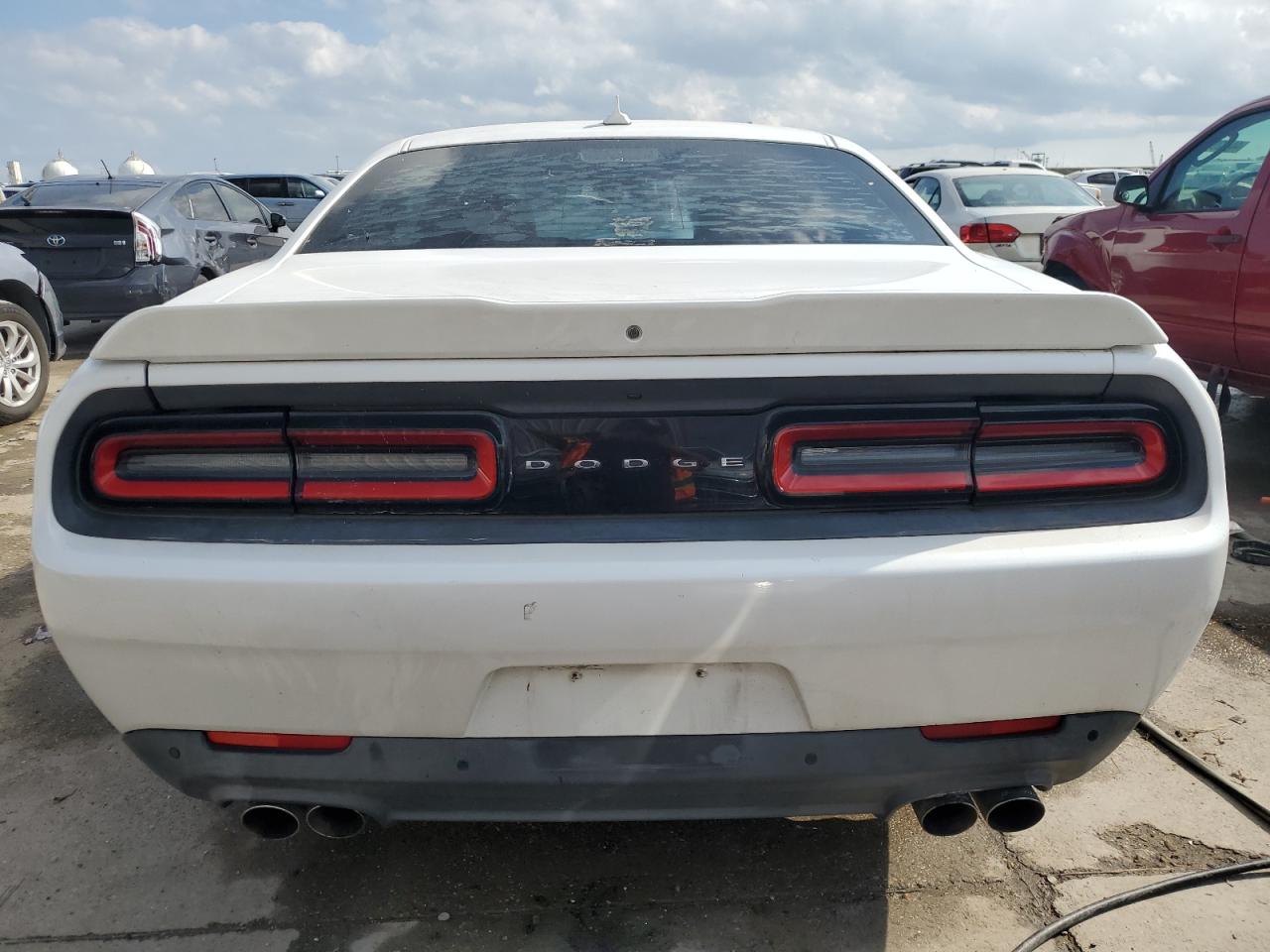 2015 Dodge Challenger - Image 6