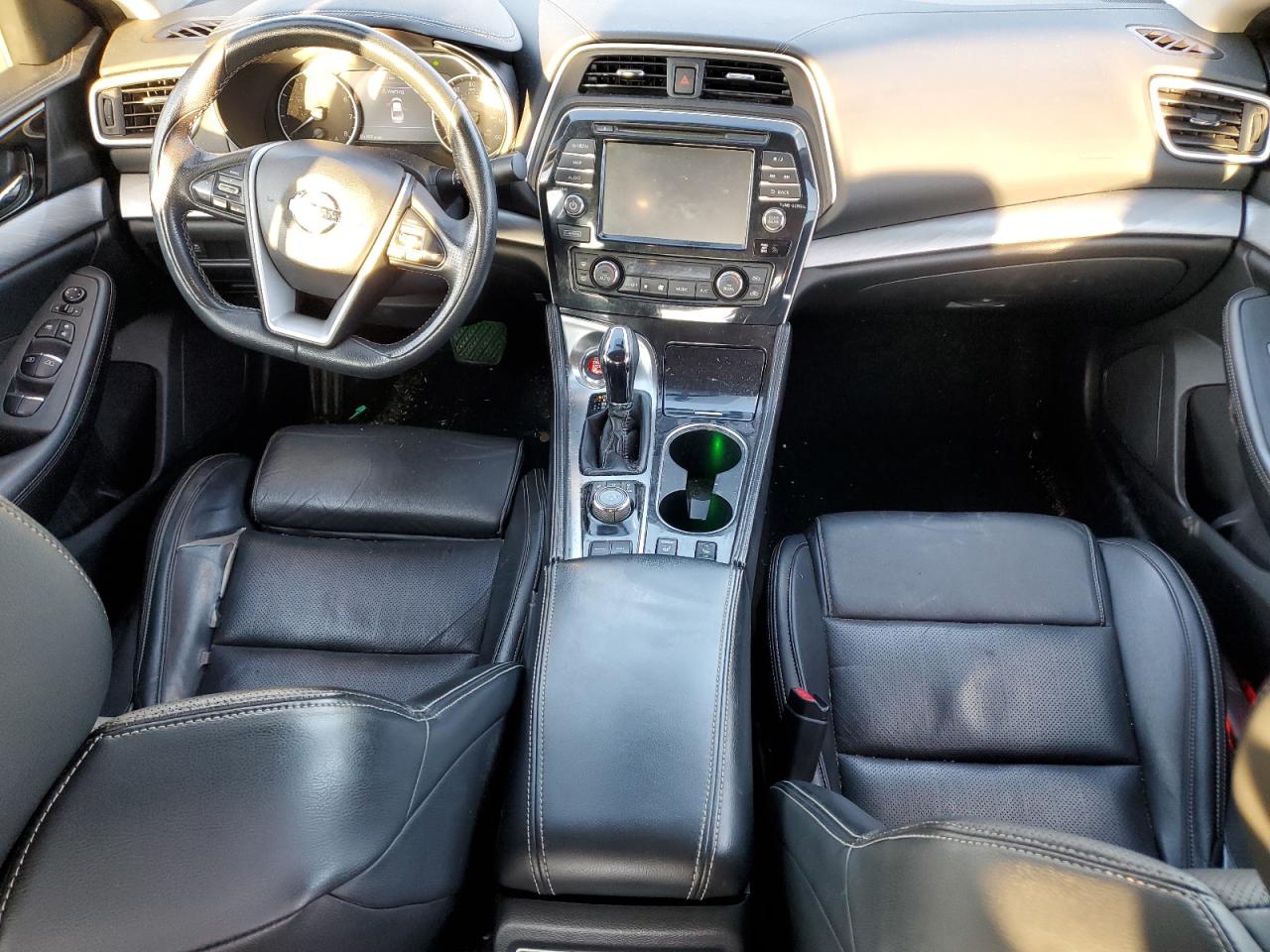 2016 Nissan Maxima - Image 8