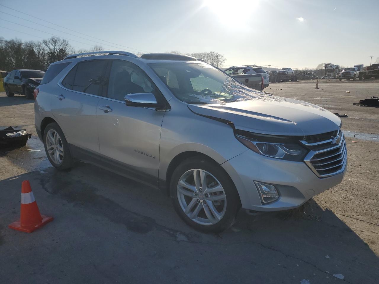 2020 Chevrolet Equinox - Image 4