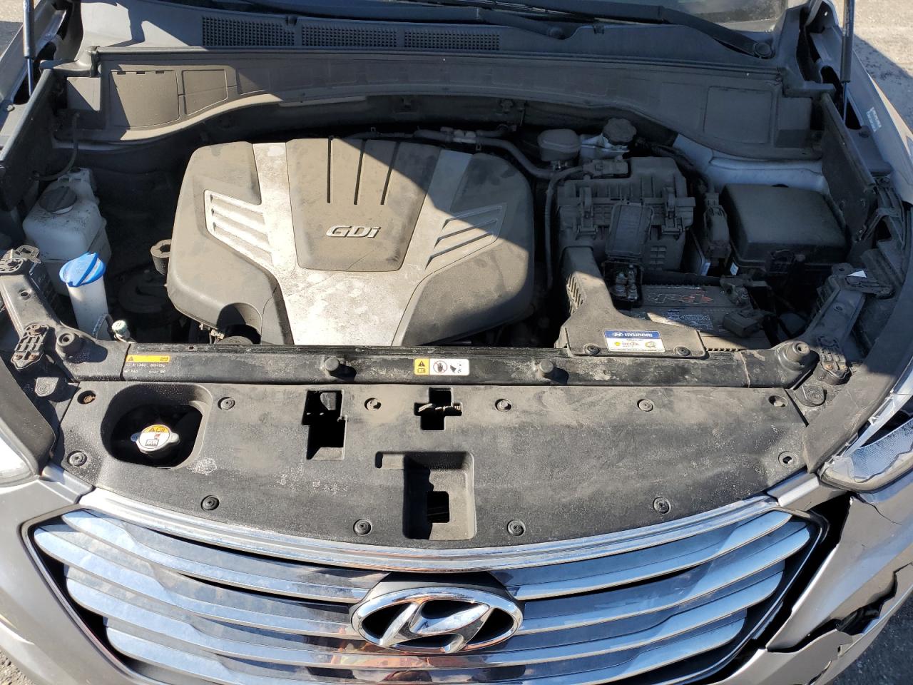 2014 Hyundai Santa Fe - Image 12