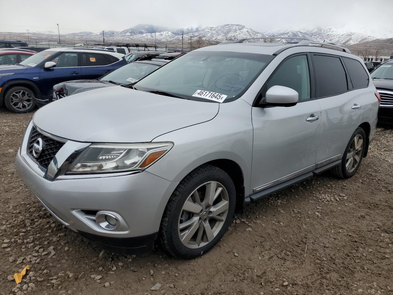 2016 Nissan Pathfinder - Image 1
