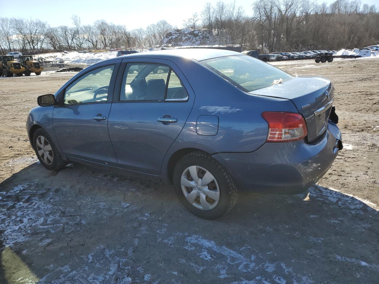 2008 Toyota Yaris - Image 2