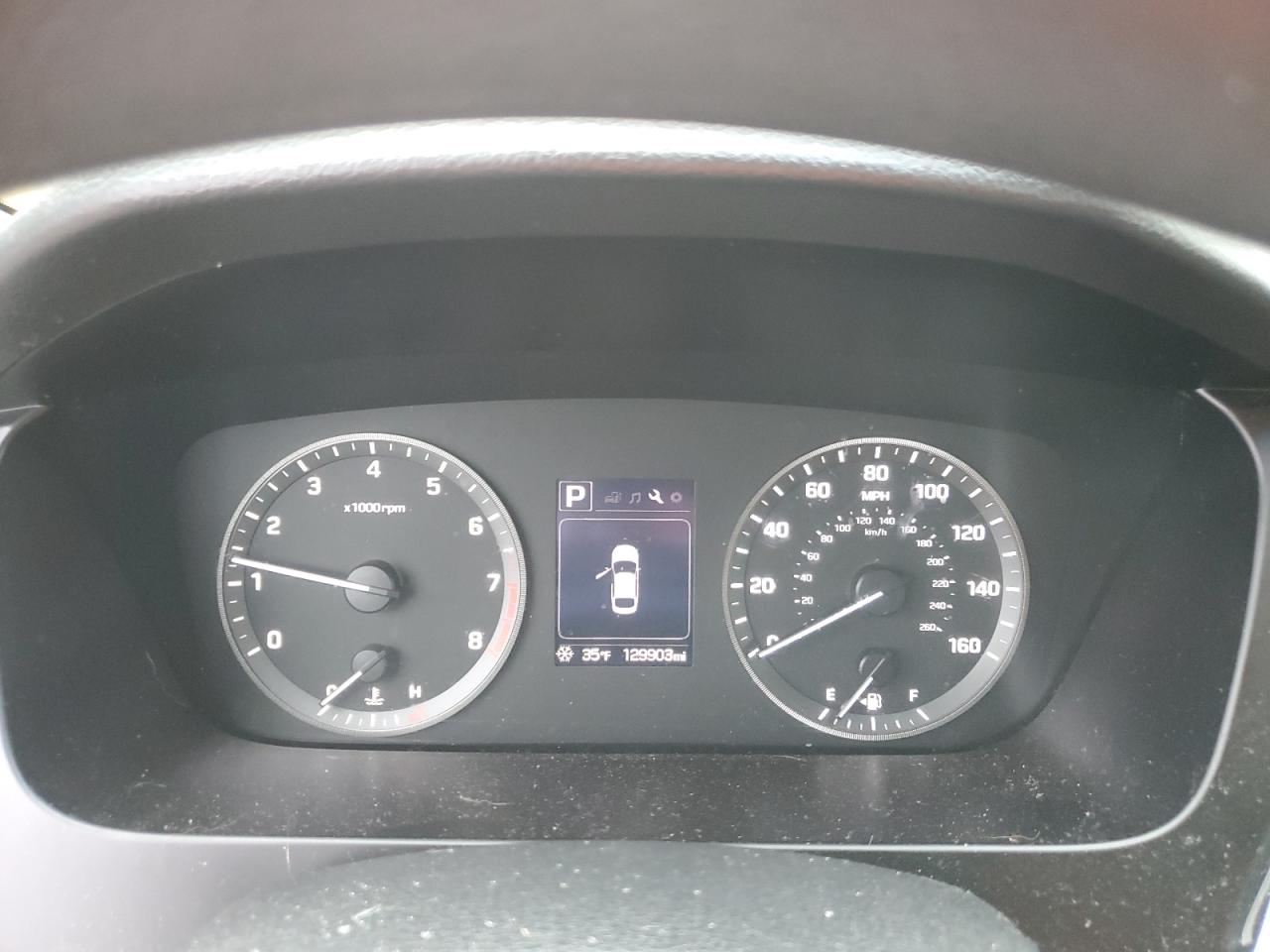 2016 Hyundai Sonata - Image 9