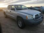 2005 Dodge Dakota Quad продається в Elgin, IL - Front End