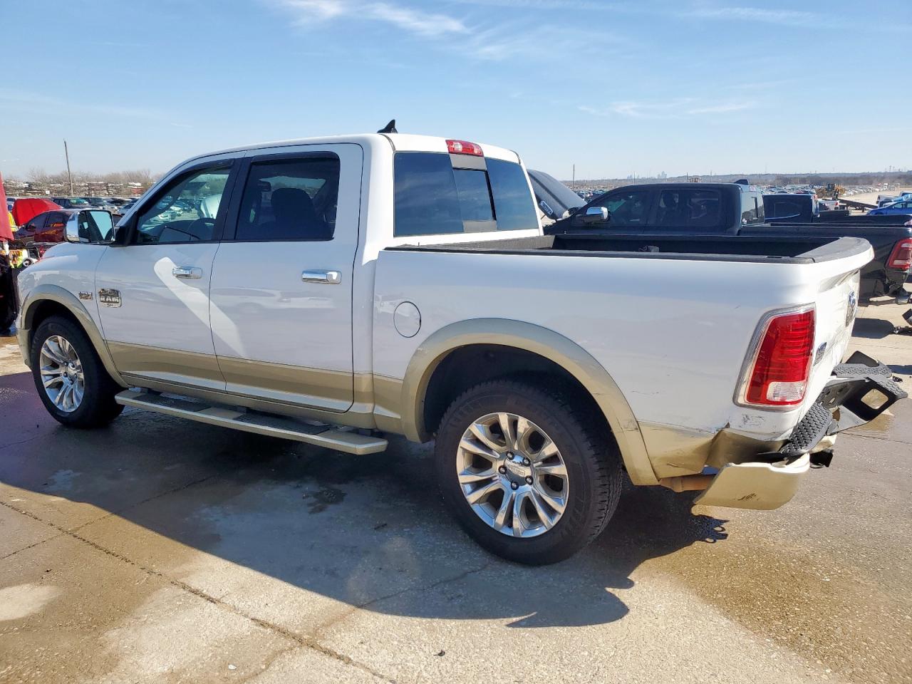 2015 RAM 1500 - Image 2