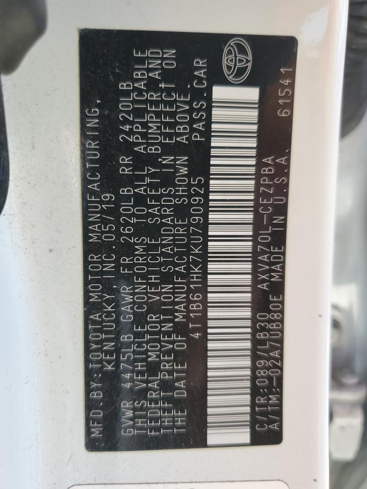 2019 Toyota Camry - Image 13