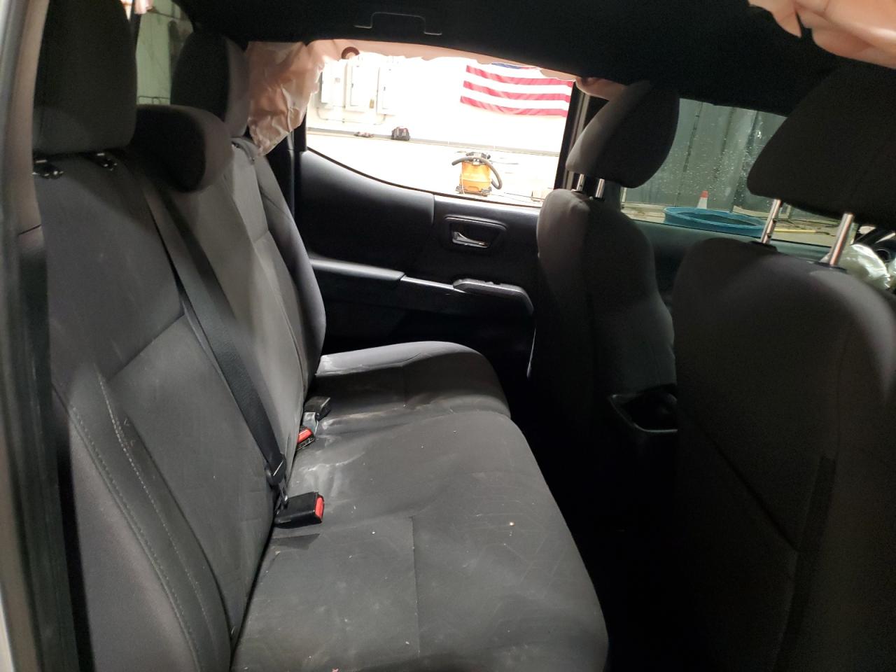 2019 Toyota Tacoma - Image 10