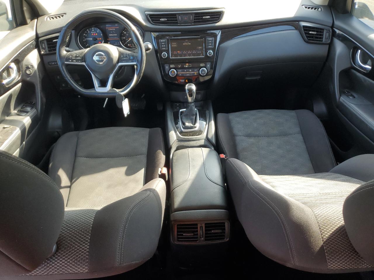 2019 Nissan Rogue - Image 8