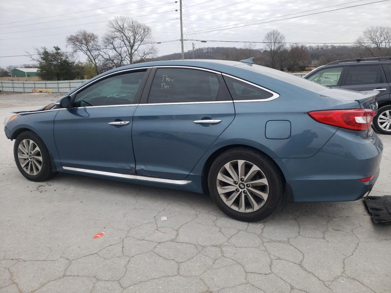 2016 Hyundai Sonata - Image 2