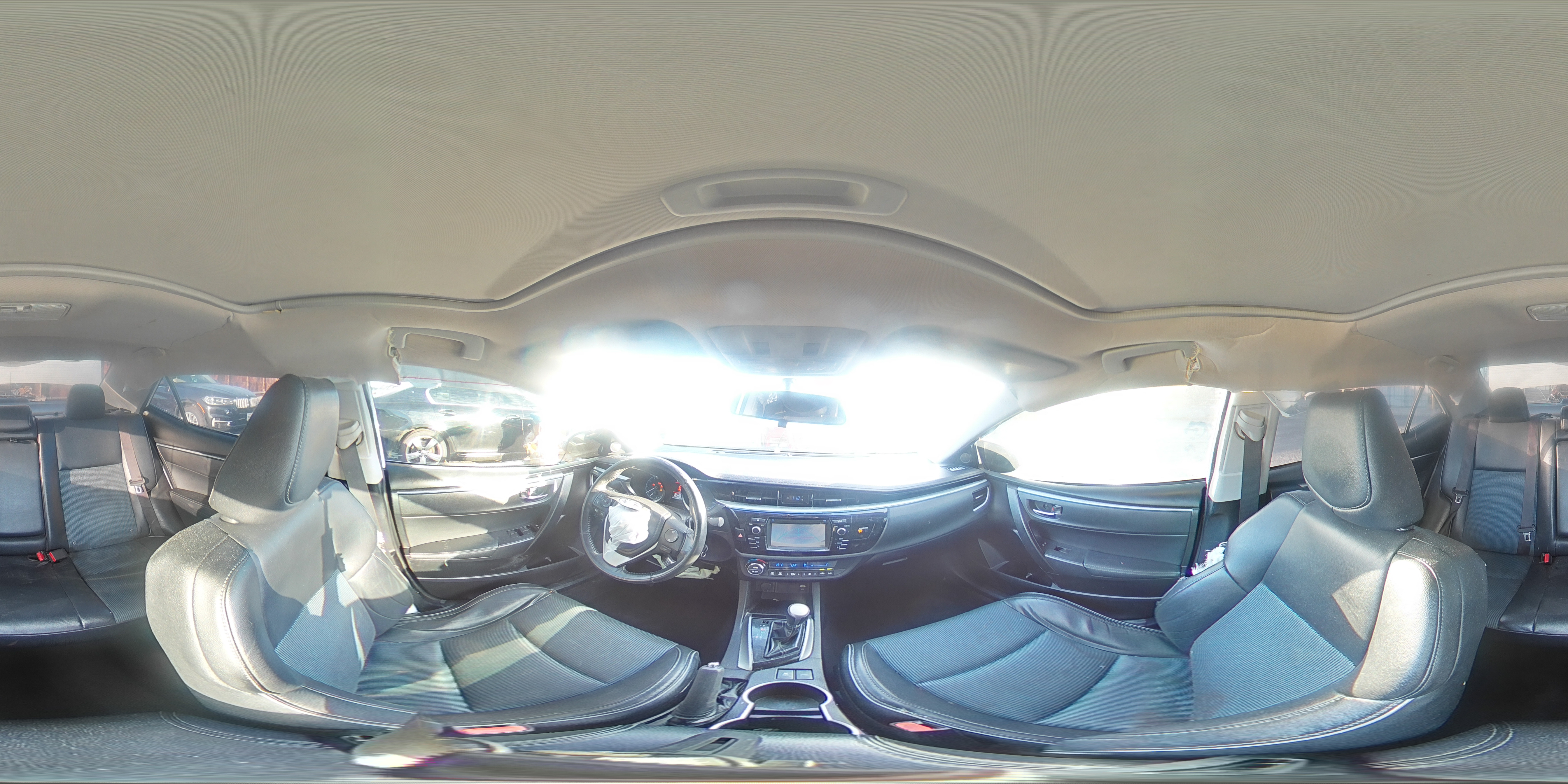 2015 Toyota Corolla - Image 13